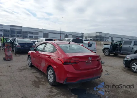 2019 Hyundai Accent Se z USA, uszkodzony, nr VIN 3KPC24A34KE077469